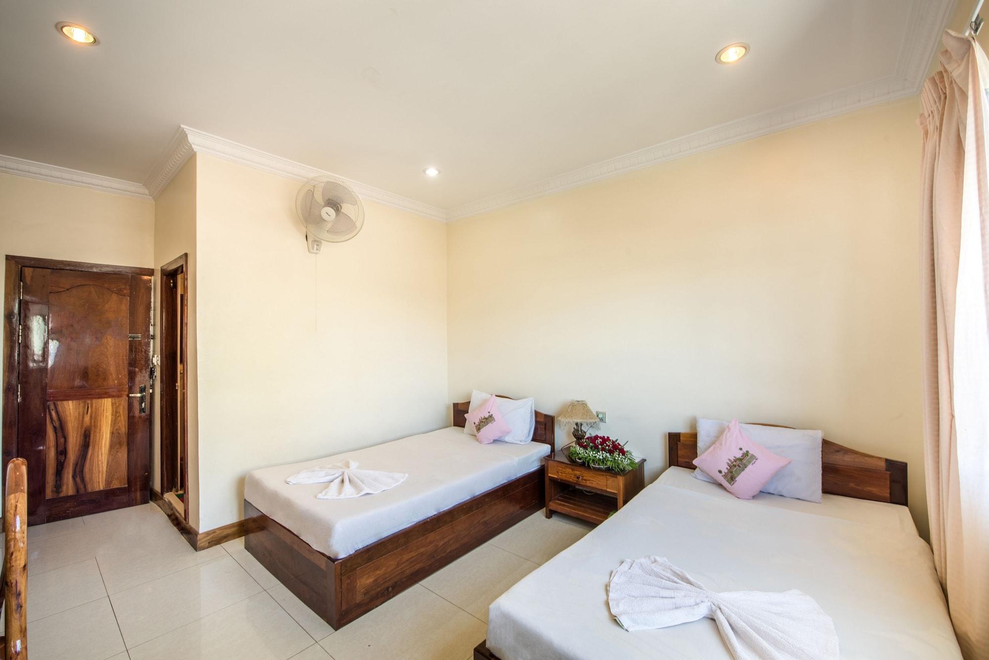 Seng Hout Hotel Battambang Exterior foto