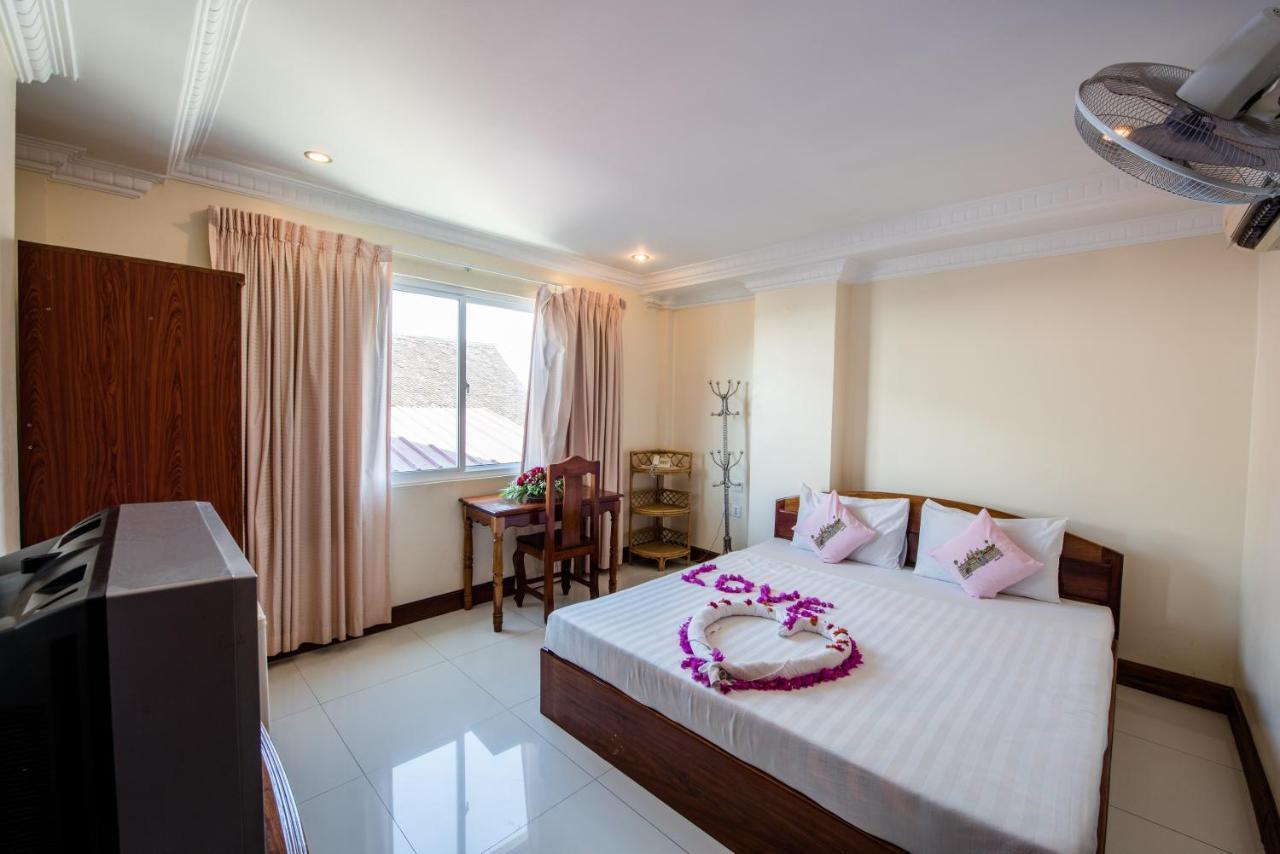 Seng Hout Hotel Battambang Exterior foto