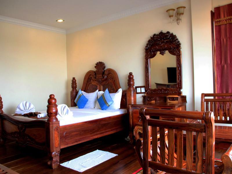 Seng Hout Hotel Battambang Exterior foto