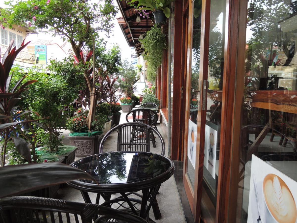 Seng Hout Hotel Battambang Exterior foto